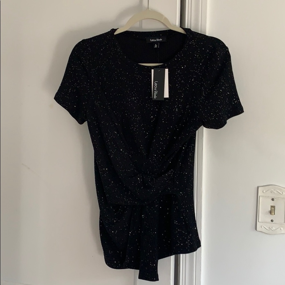 NWT Leo and Viola black glitter top size L
